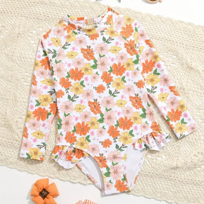 Chic Toddler Girl's Floral One-Piece Swimsuit with Ruffle Trim & Back Cutout