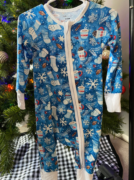 Blue Christmas Dreamer Bamboo Sleeper